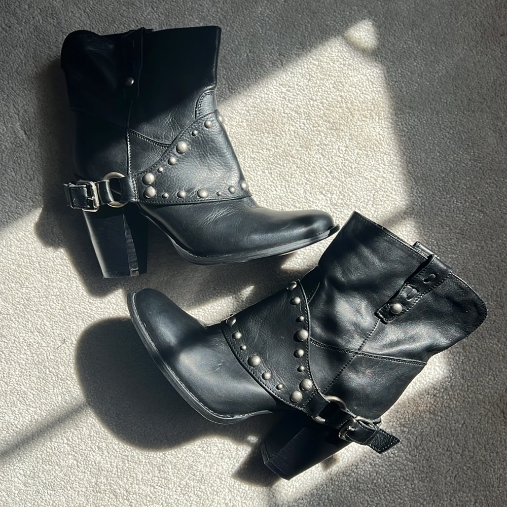 Black Leather Studded Women's Boots - Browns Brand Made in Italy